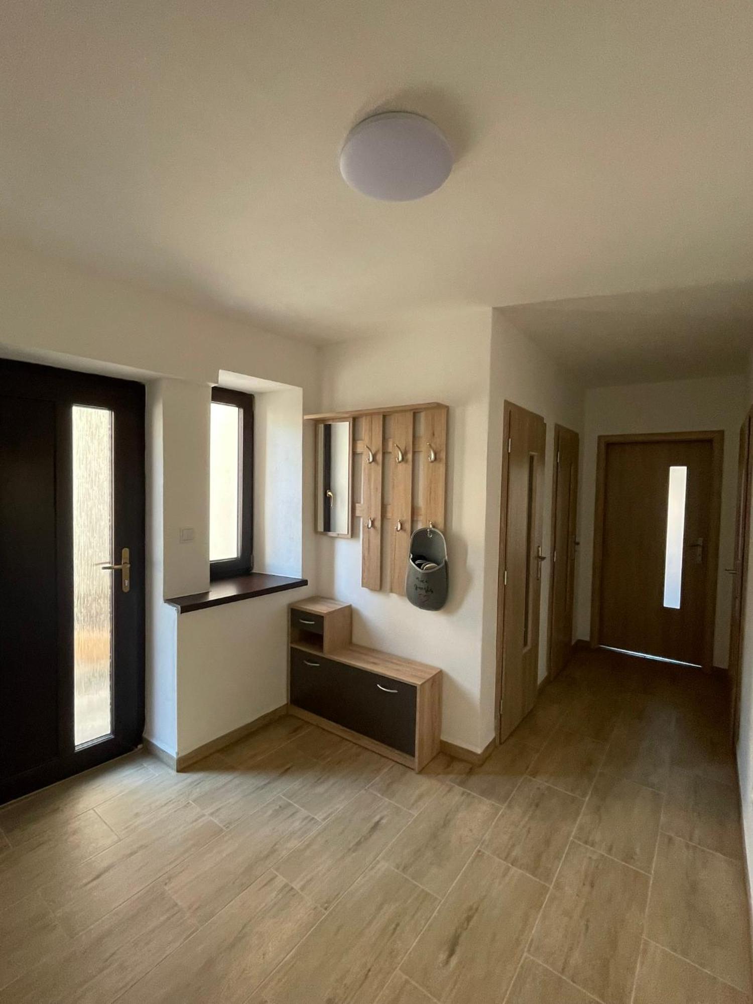 Apartman U Velke Brany Jemnice Buitenkant foto